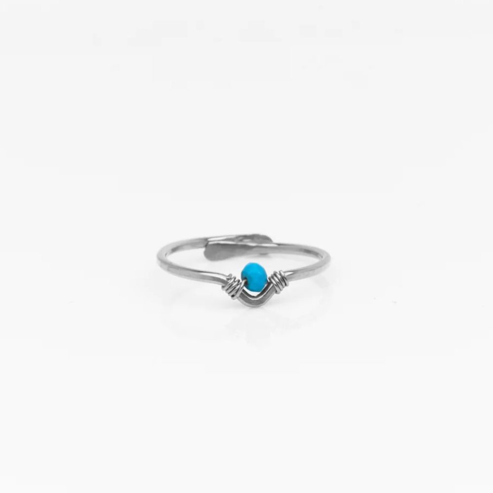 BNIB Nashelle Aquarmarine Stone Triangle Ring
